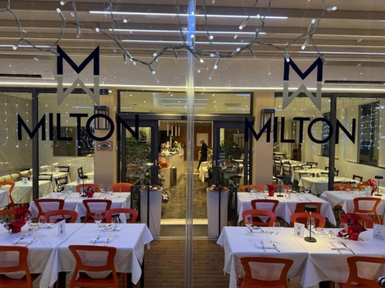 Hotel Ristorante Milton Varazze Exterior photo